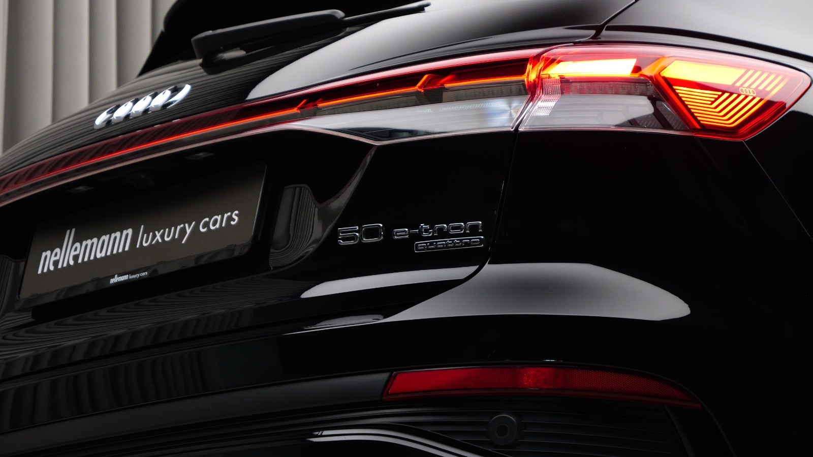 Audi Q4 e-tron S-line quattro