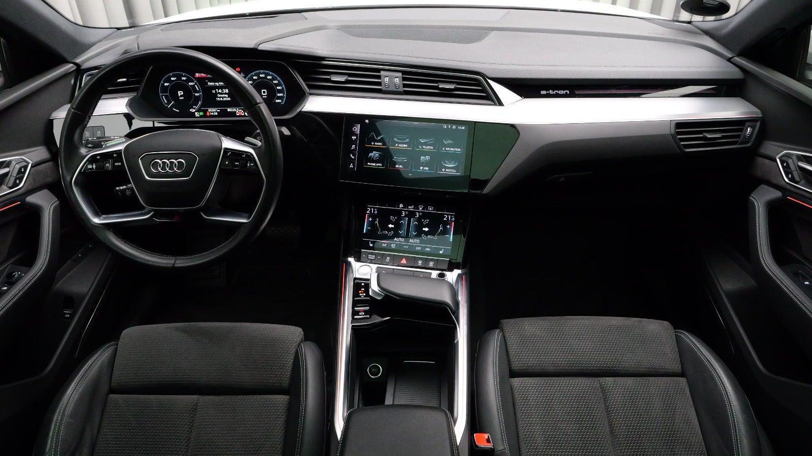 Audi e-tron S-line Sportback quattro