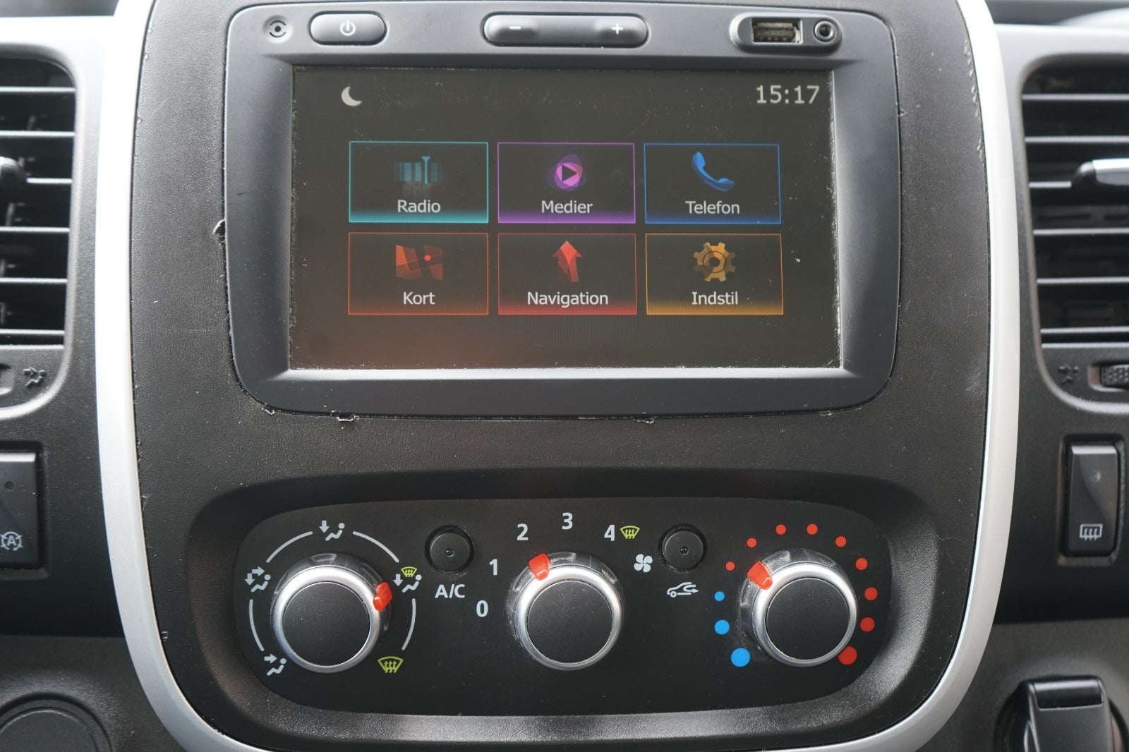 Billede af Renault Trafic T29 2,0 dCi 145 L2H2