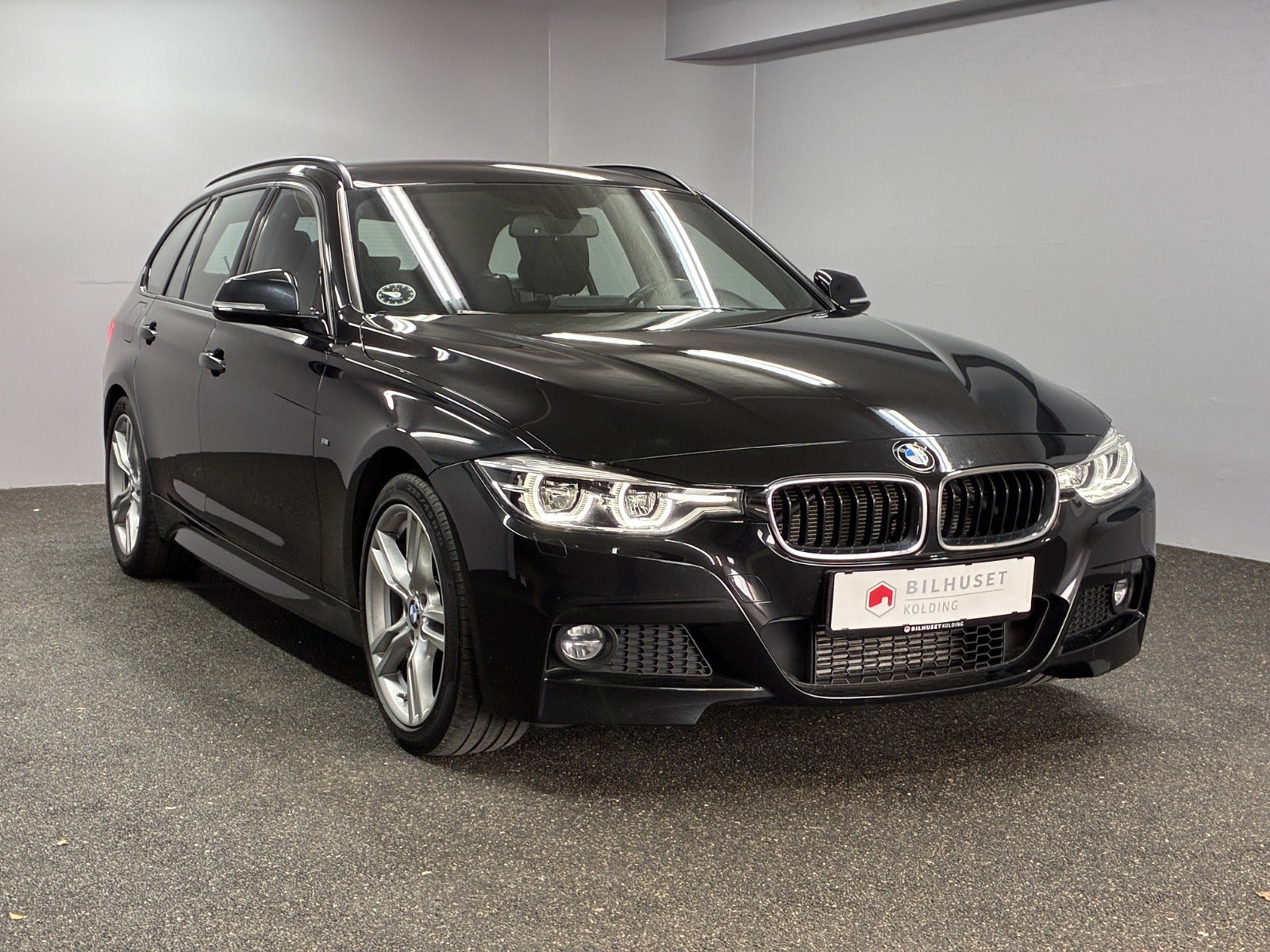 Billede af BMW 320d 2,0 Touring M-Sport aut.