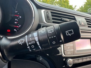 Kia Rio CVVT Attraction