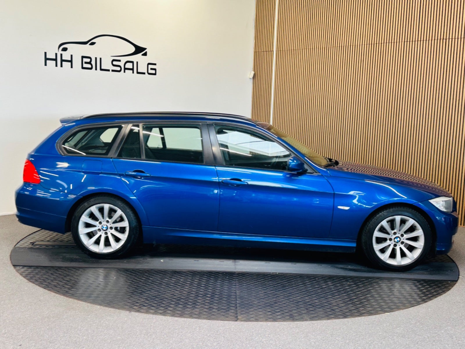 BMW 320d 2011