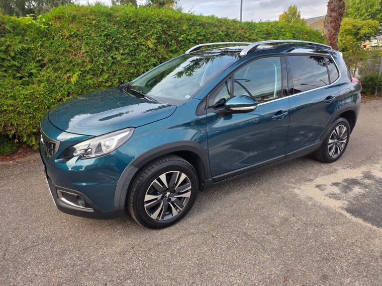 Peugeot 2008 e-THP 110 Allure Sky