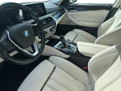 BMW 530e Luxury Line xDrive aut. billede 2
