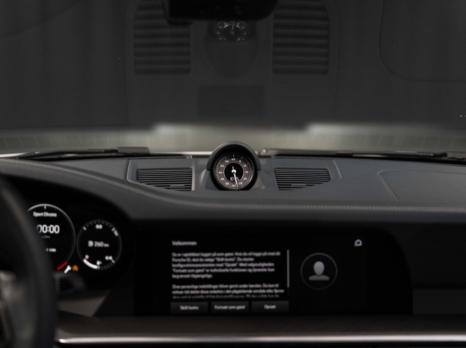 Gallery image 22 of 23