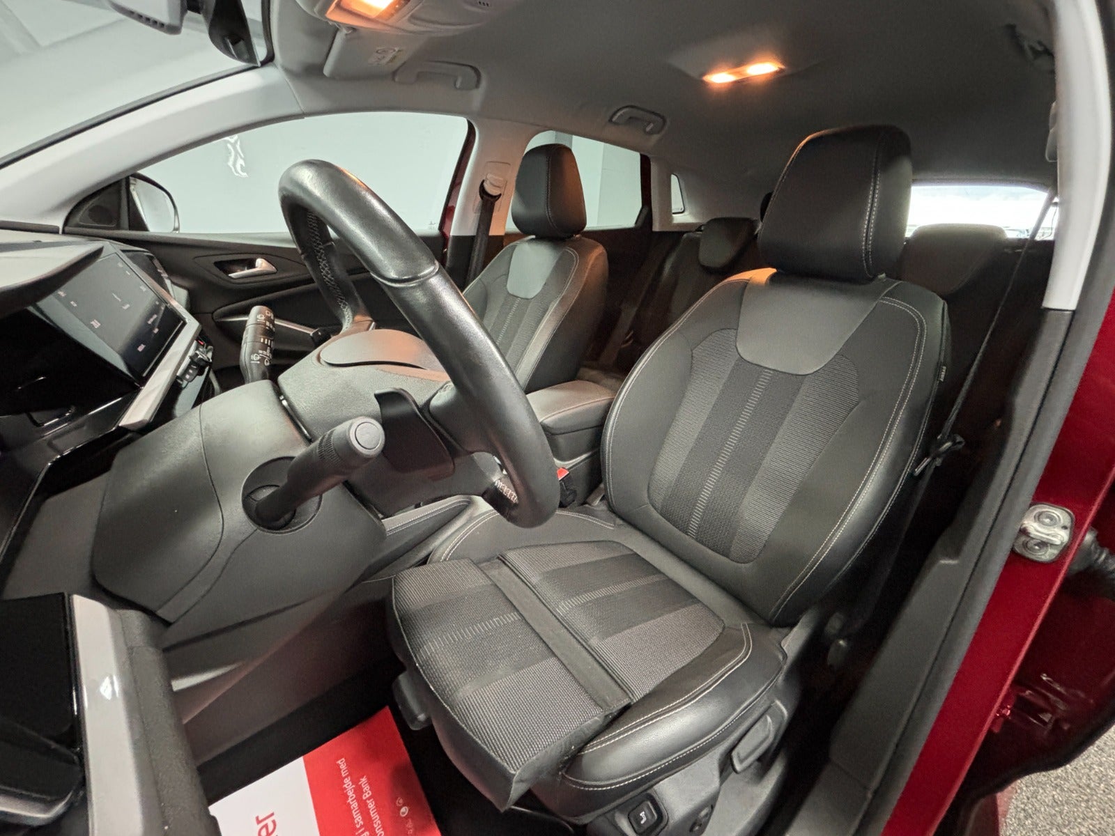 Billede af Opel Grandland 1,6 Hybrid Ultimate aut.