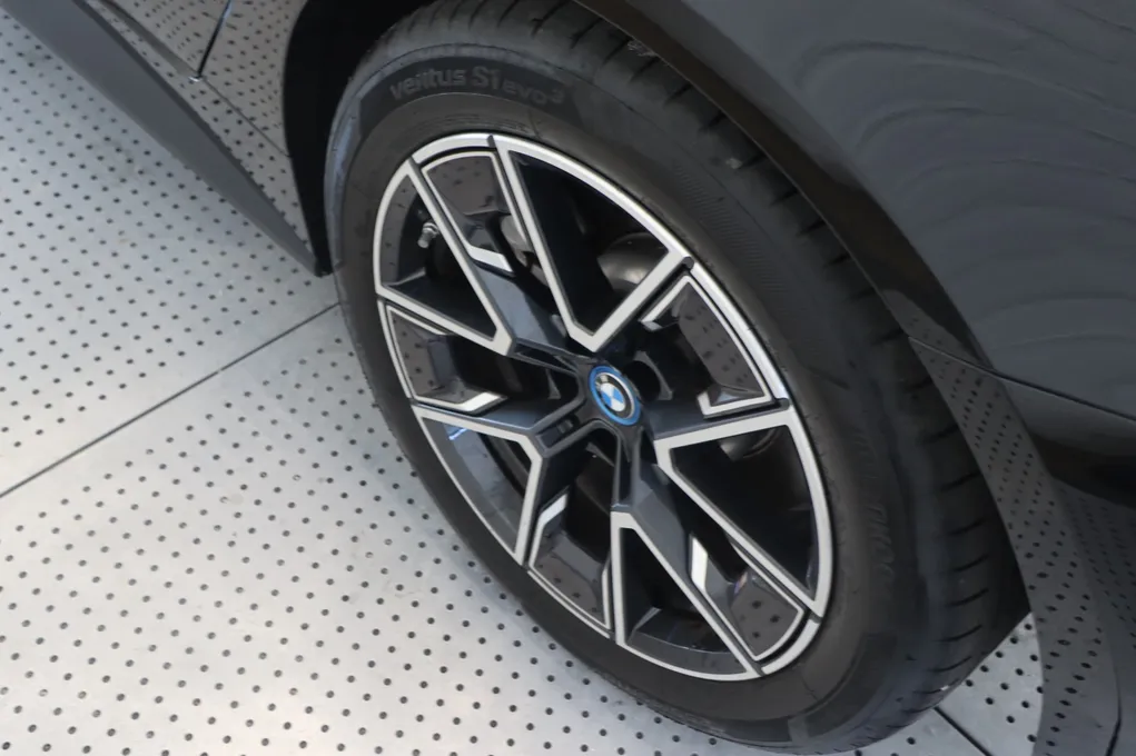 BMW i4 eDrive35 M-Sport