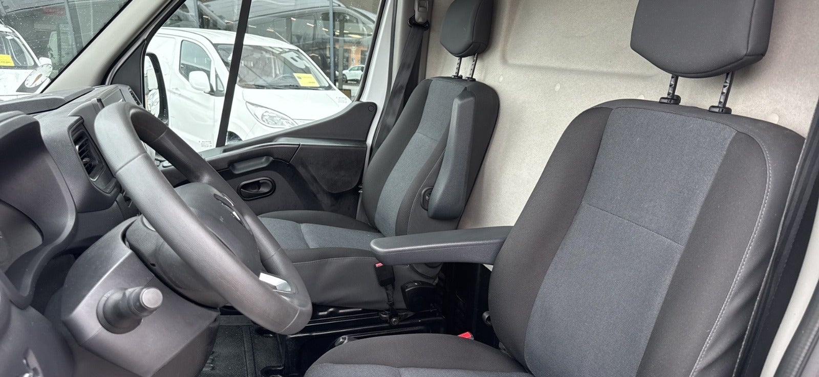 Billede af Renault Master IV T33 2,3 dCi 135 L2H2 Kassevogn