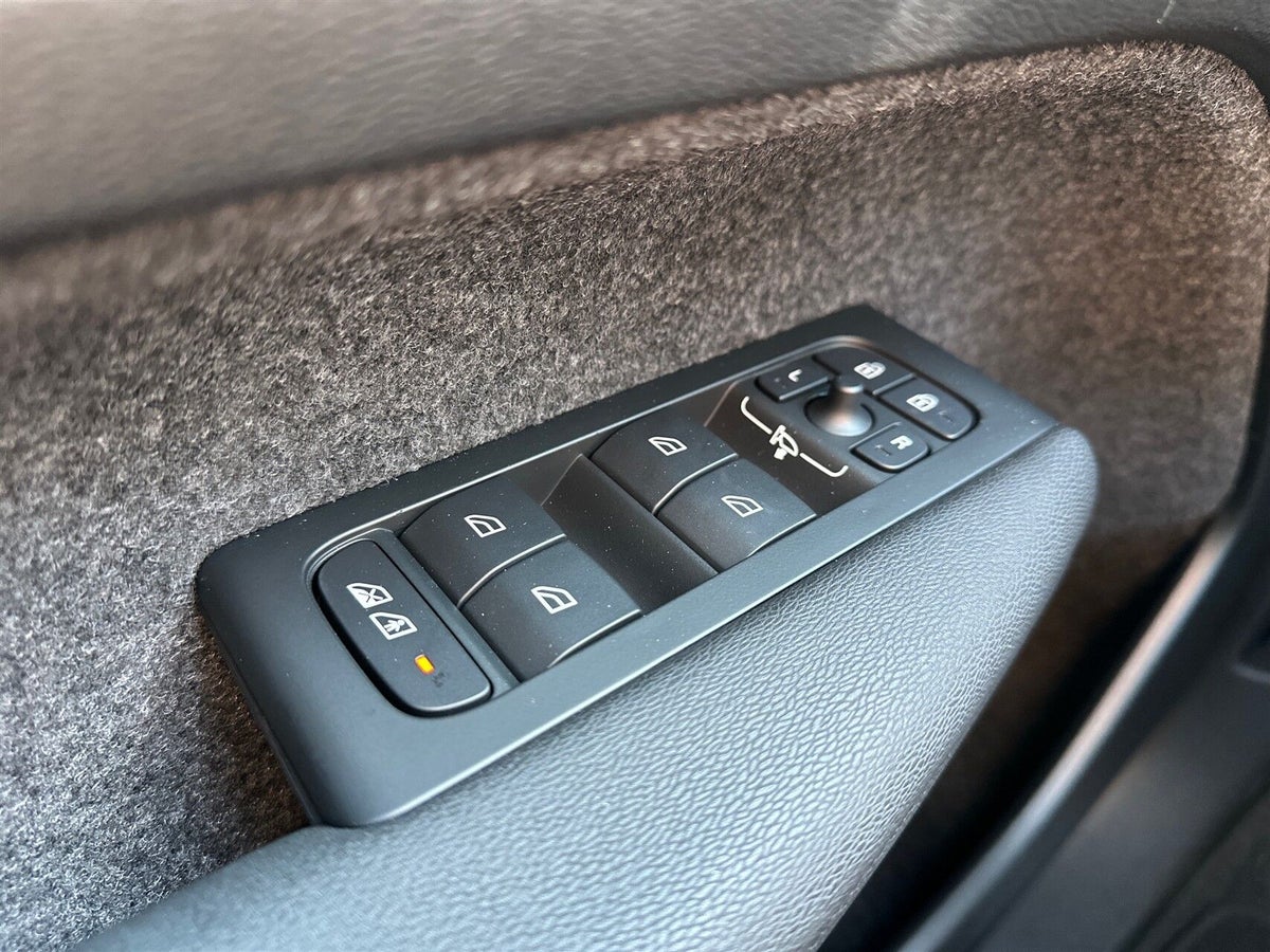 Volvo EX40 Extended Range Black Edition Excess billede 16