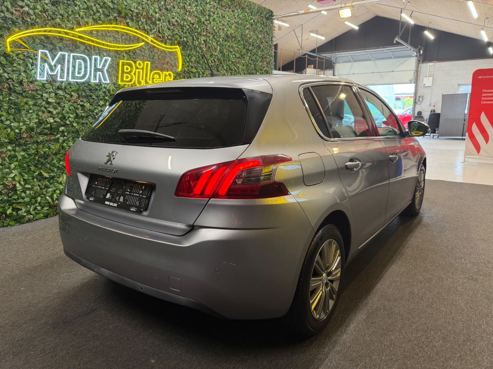Billede af Peugeot 308 1,6 BlueHDi 120 Allure Sky