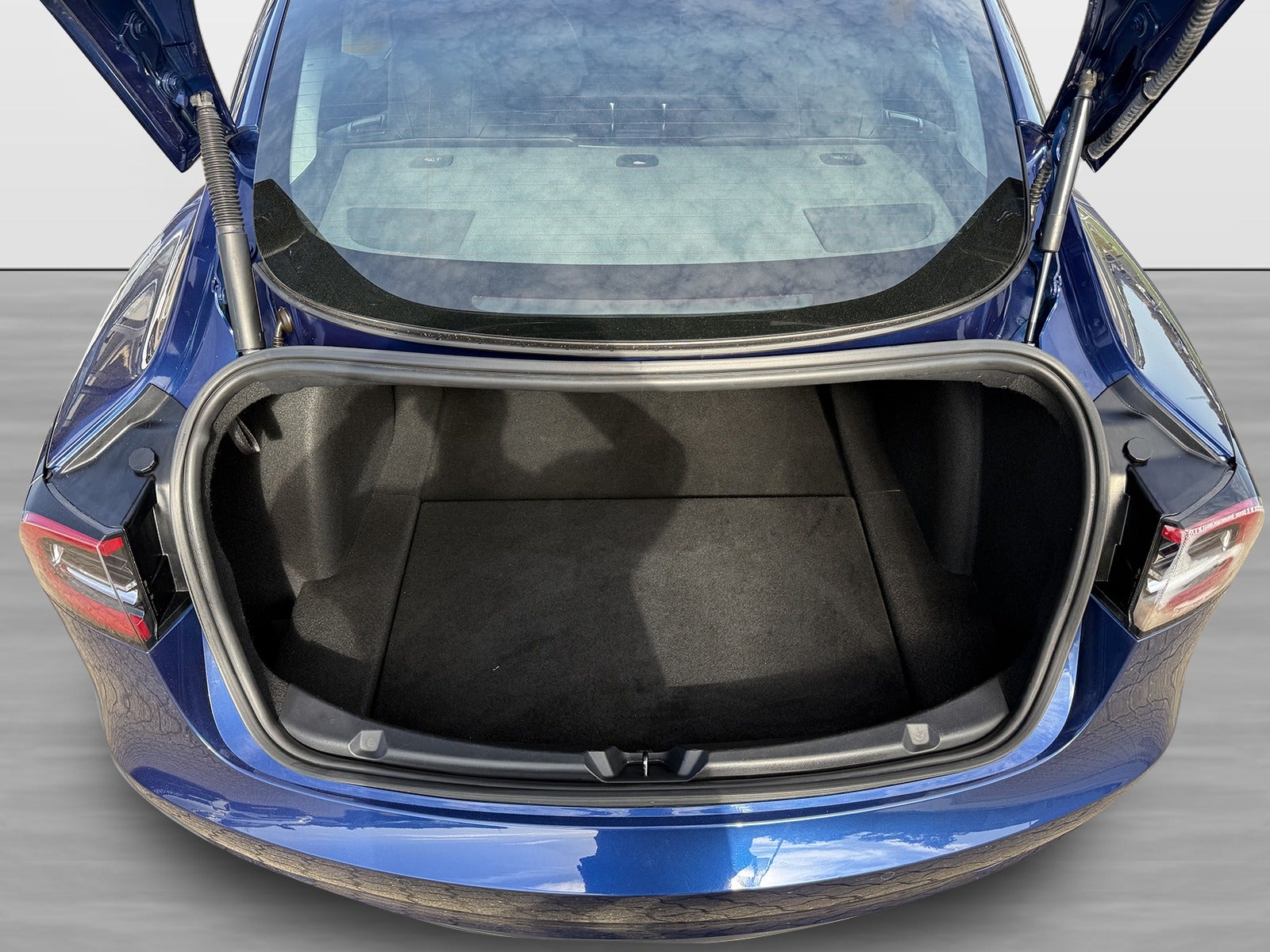 Billede af Tesla Model 3  Standard Range+ RWD