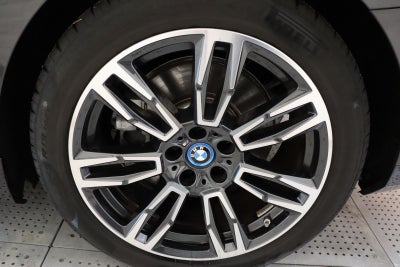 BMW i5 eDrive40 M-Sport