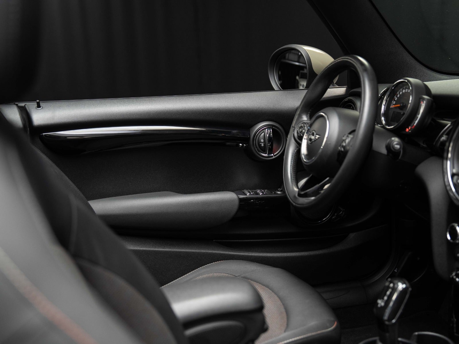 Gallery image 9 of 17