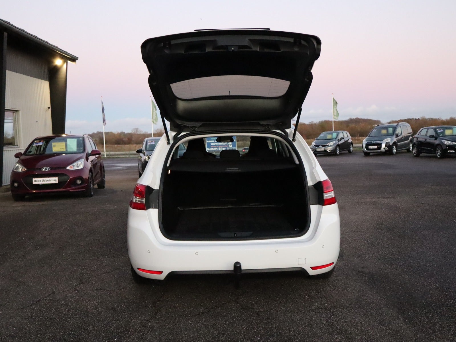 Billede af Peugeot 308 1,6 BlueHDi 120 Allure SE SW