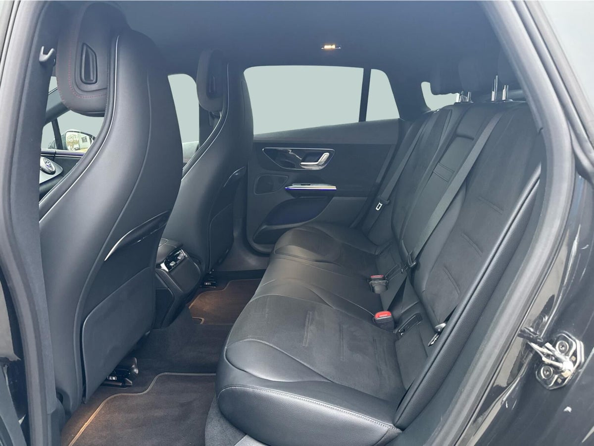 Mercedes EQE350+ AMG Line billede 13