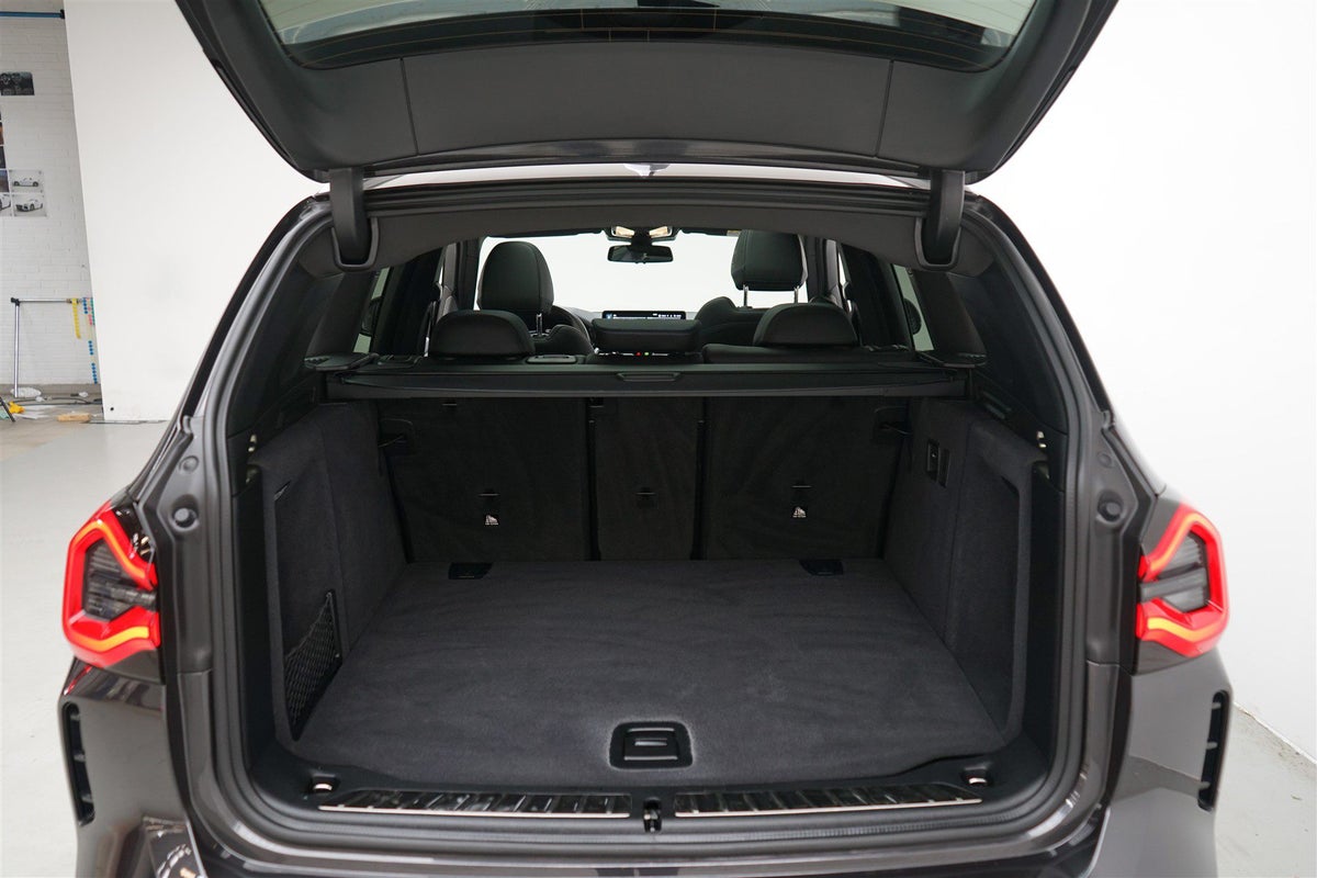 BMW iX3 Charged Plus M-Sport billede 5