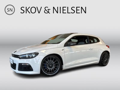 VW Scirocco 2,0 TSi 210 Sport DSG 3d