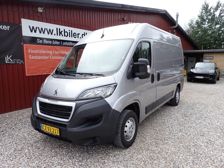 Peugeot Boxer 333 BlueHDi 140 L2H2 Premium