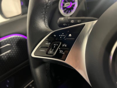 Mercedes EQA250+ Progressive Van