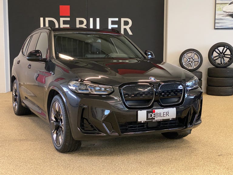 BMW iX3 Charged Plus M-Sport