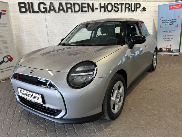 MINI Cooper SE Essential Trim