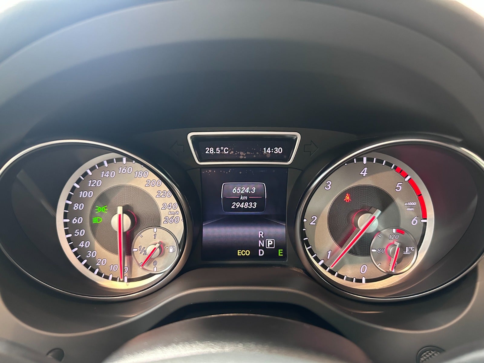 2014 Mercedes CLA200