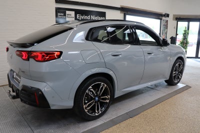 BMW iX2 eDrive20 M-Sport Premium