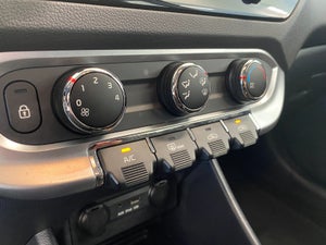 Kia Rio CVVT Intro Edition