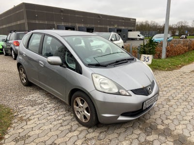 Honda Jazz 1,4 Comfort Benzin modelår 2010 km 271000 Gråmetal nysynet klimaanlæg ABS airbag startspæ