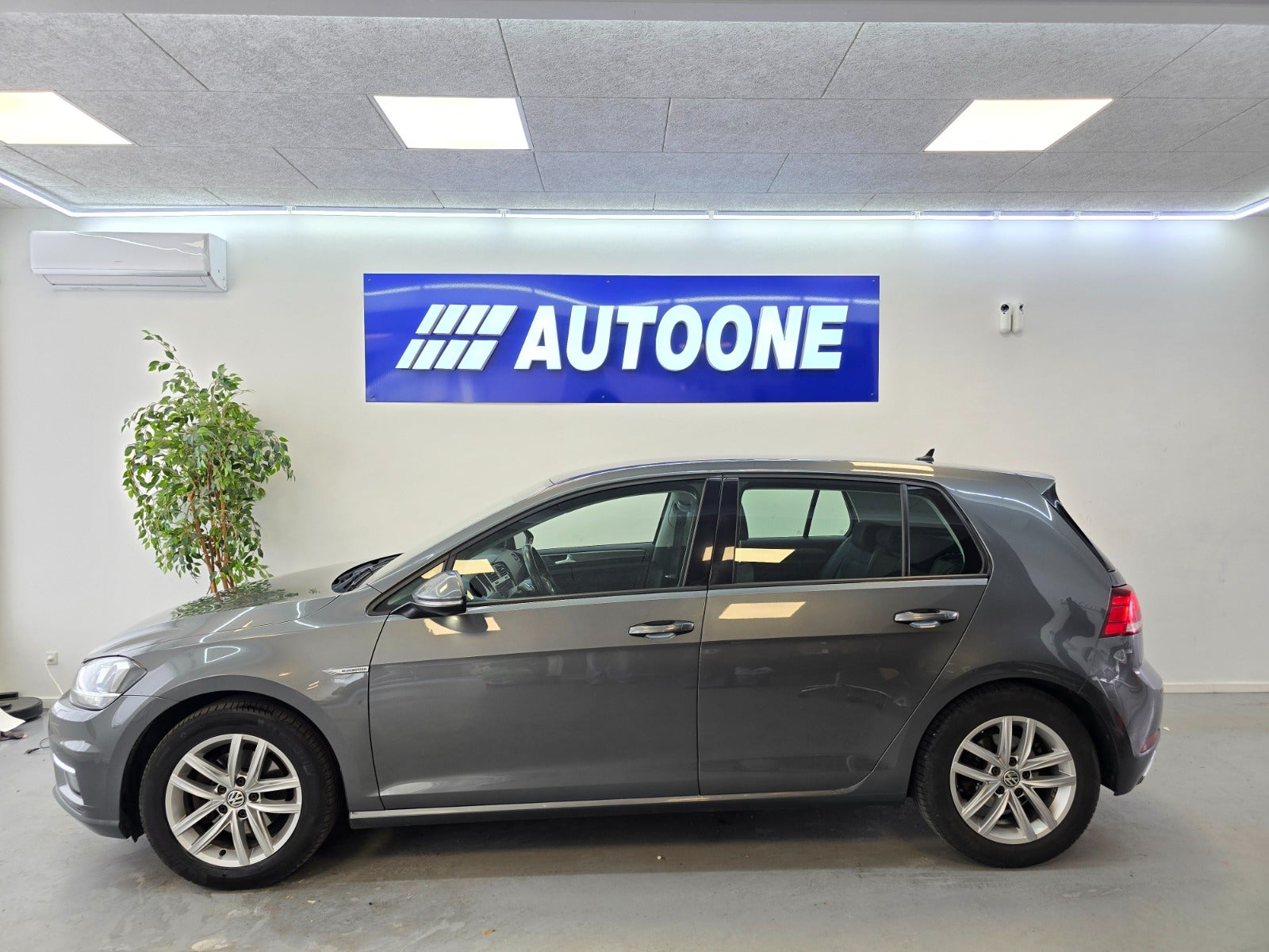 Billede af VW Golf VII 1,5 TSi 130 Comfortline Connect DSG