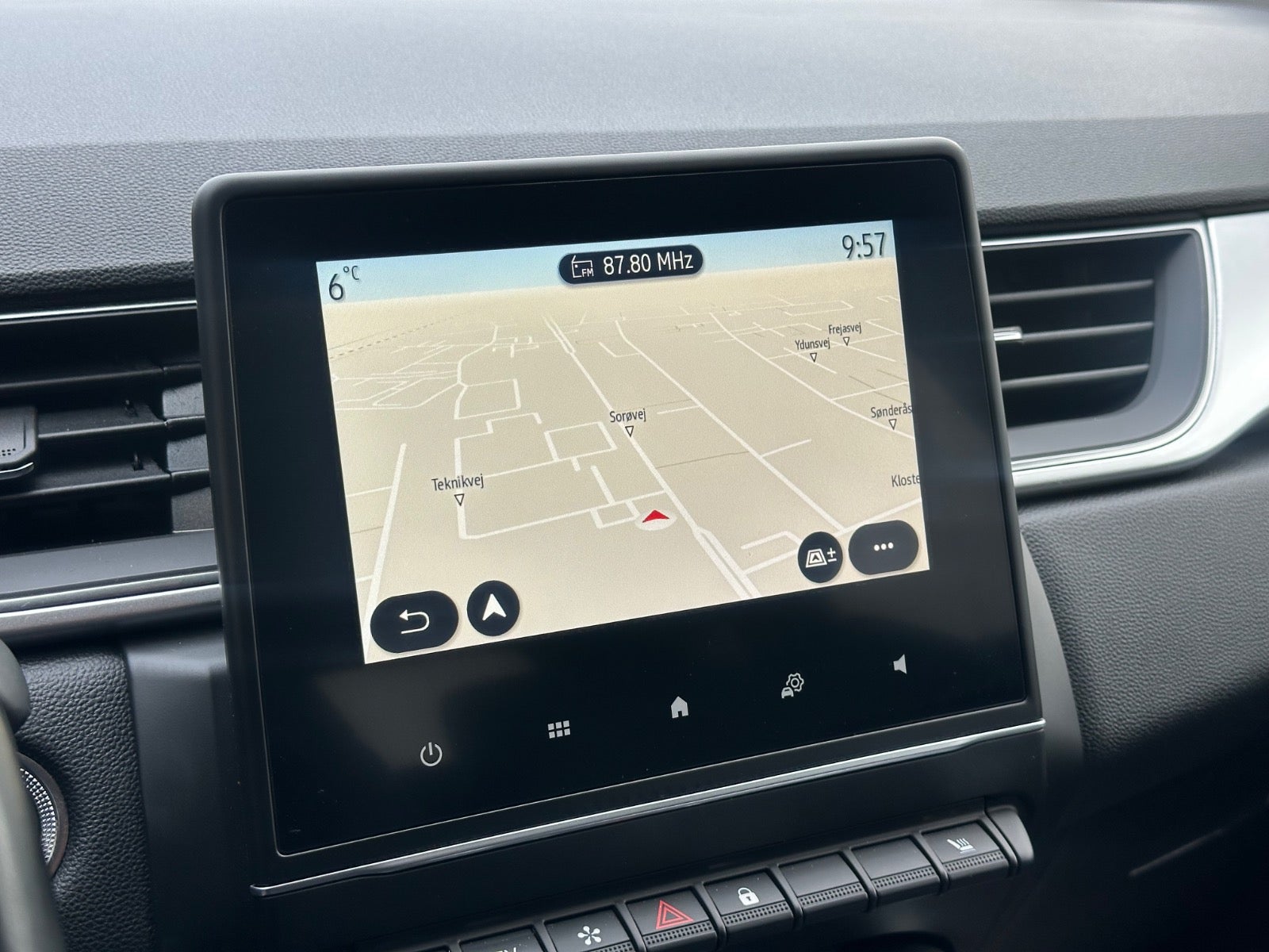 Billede af Renault Captur 1,6 E-Tech Intens