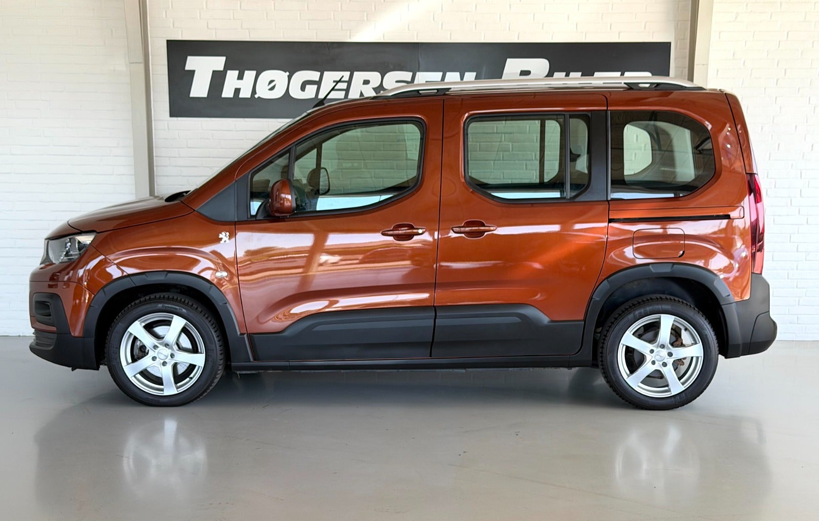 Billede af Peugeot Rifter 1,5 BlueHDi 130 L1 Allure EAT8