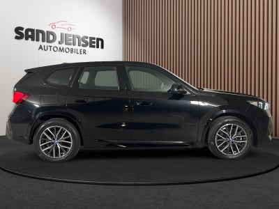 BMW iX1 xDrive30 M-Sport Van