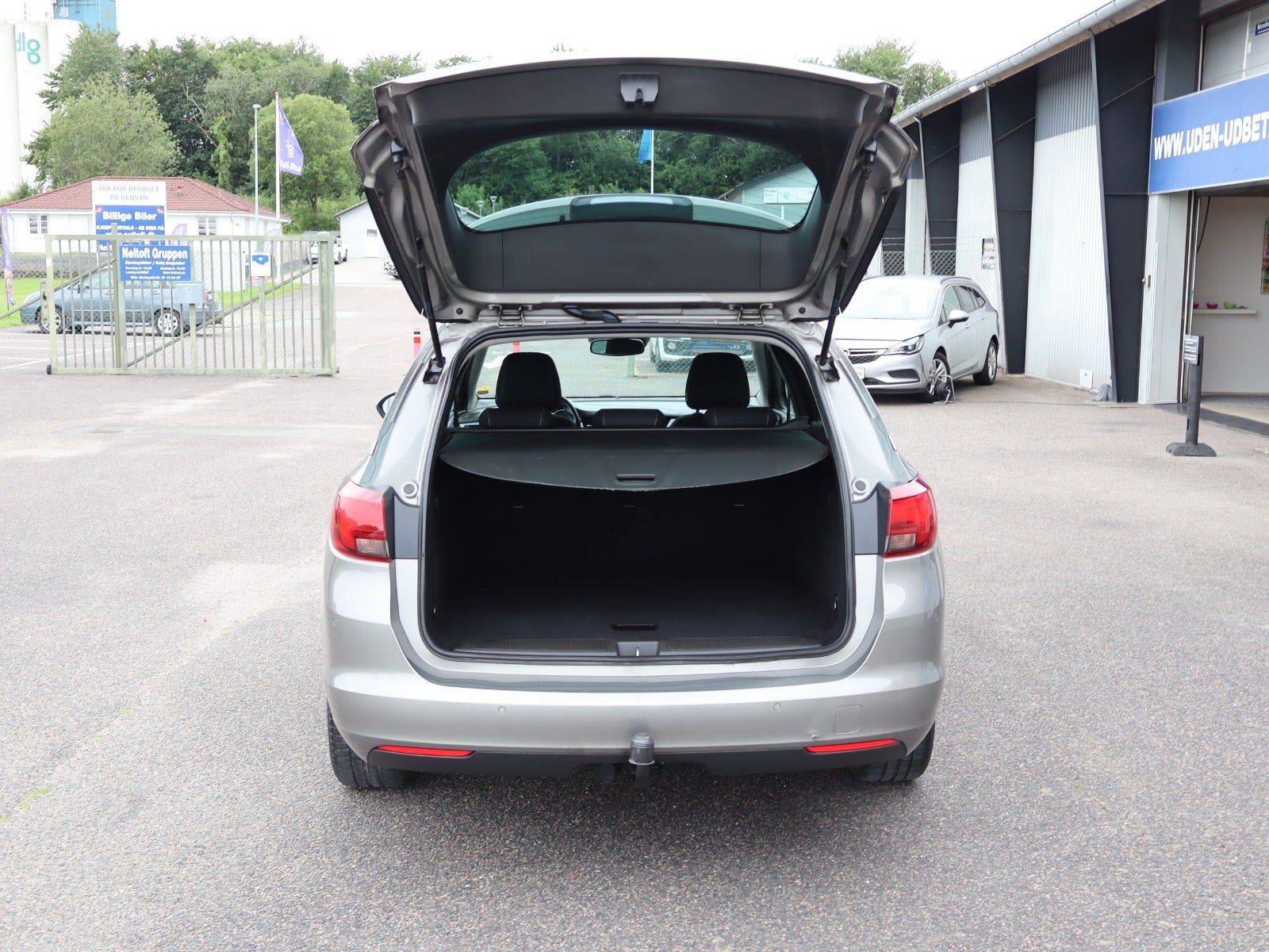 Billede af Opel Astra 1,6 CDTi 110 Business Sports Tourer