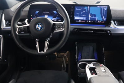 BMW iX2 eDrive20 M-Sport