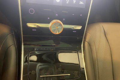 MG Marvel R Luxury