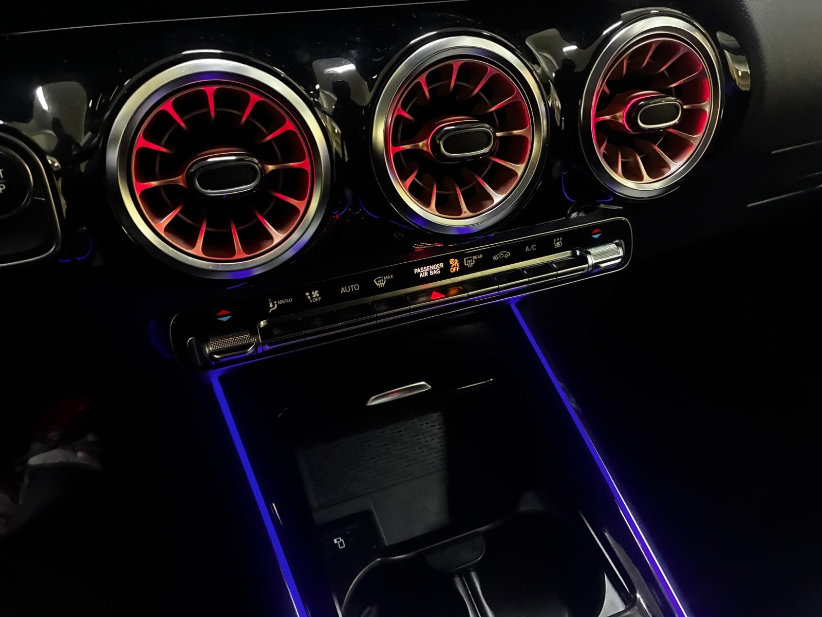 Billede af Mercedes EQA250+  Electric Art