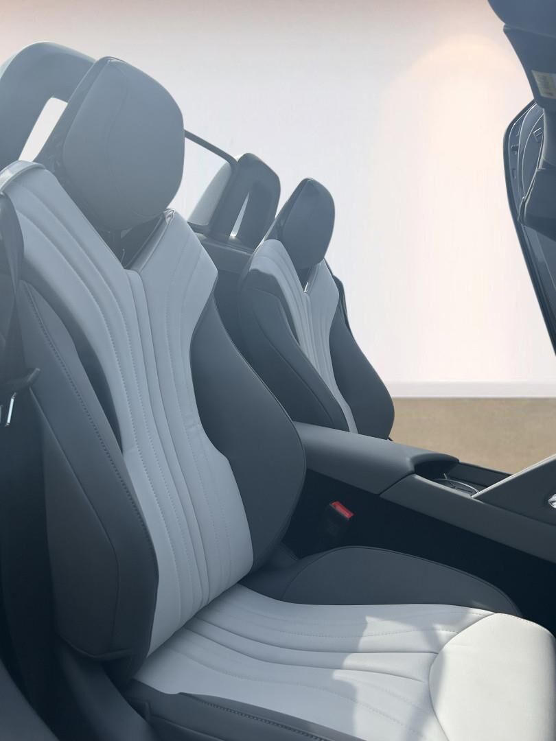 MG Cyberster Trophy Long Range