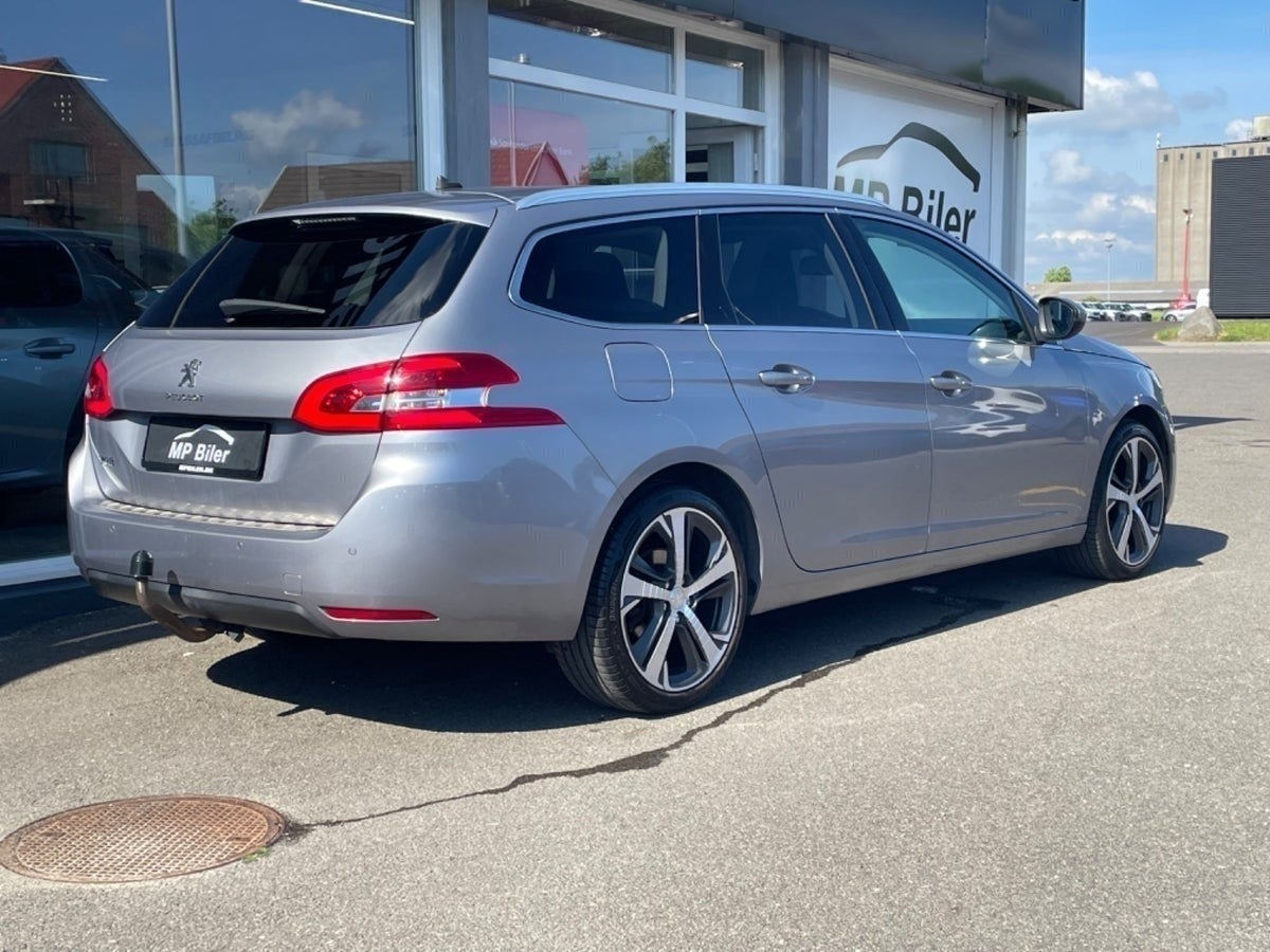 Billede af Peugeot 308 1,6 BlueHDi 120 Allure Sky SW