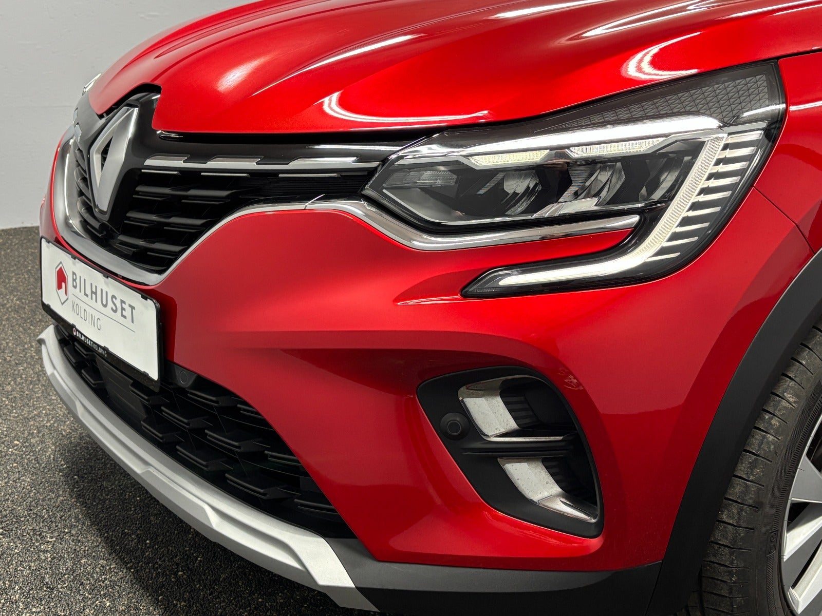 Billede af Renault Captur 1,6 E-Tech Intens