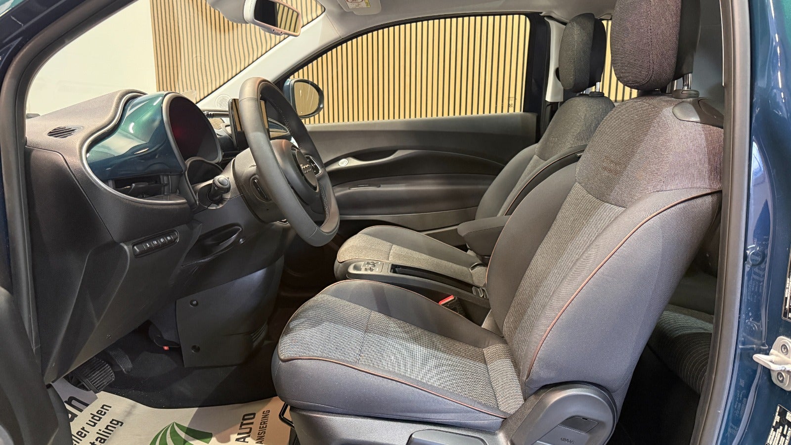 Billede af Fiat 500e 42 Icon Sky 3+1