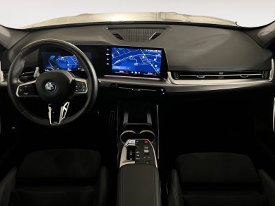 BMW iX1 xDrive30 M-Sport Van