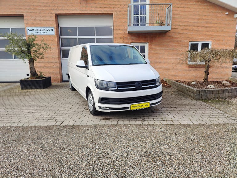 VW Transporter TDi 140 Kassevogn DSG lang