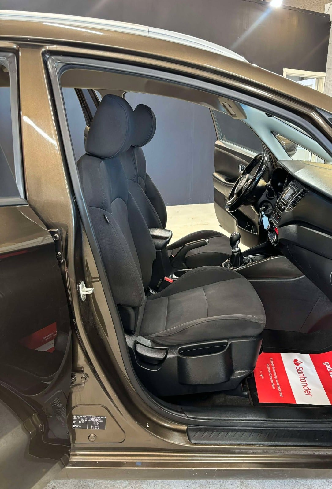 Billede af Kia Carens 1,7 CRDi 115 Family 7prs