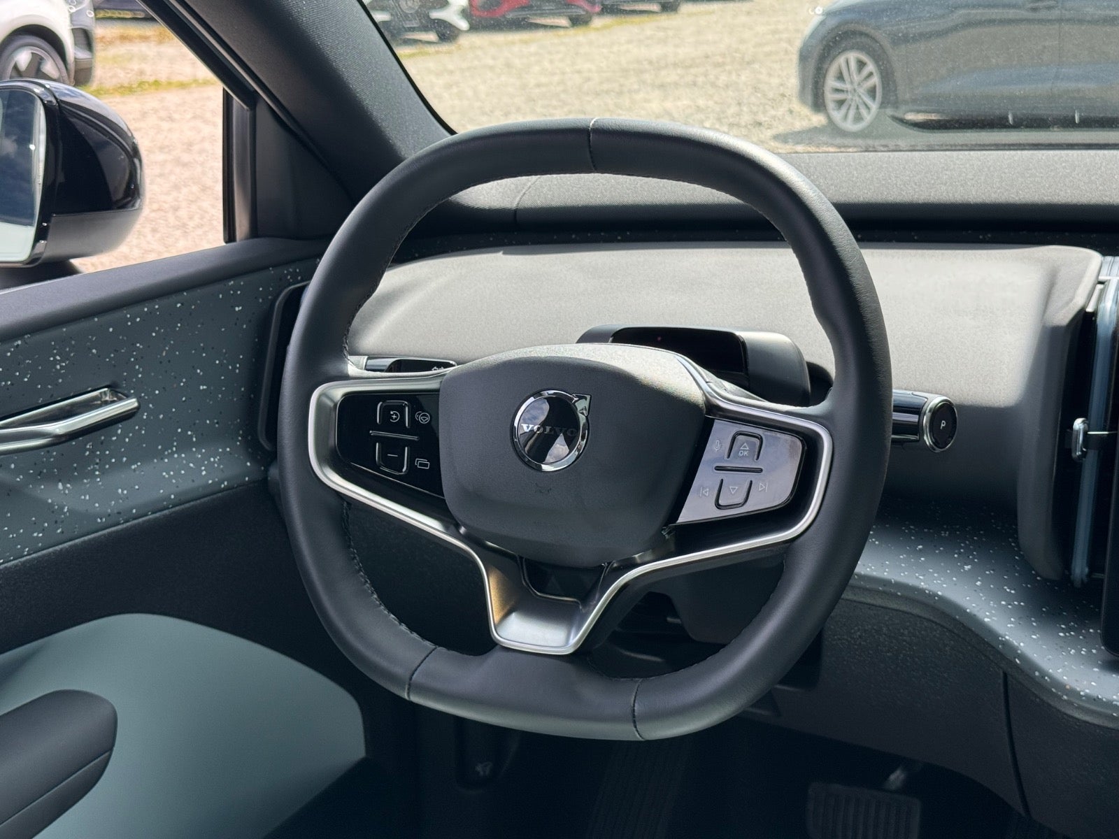 Billede af Volvo EX30  Extended Range Ultra
