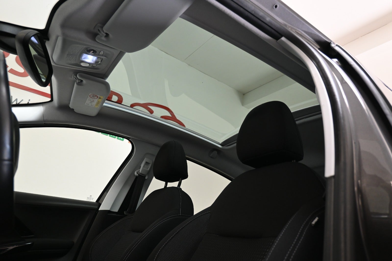 Peugeot 208 PureTech 82 Exclusive+