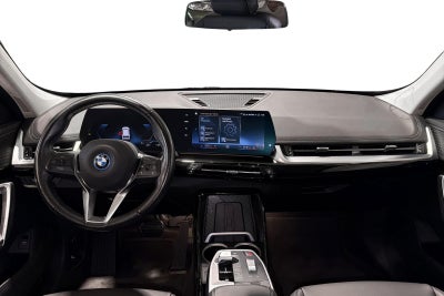 BMW iX1 xDrive30 X-Line