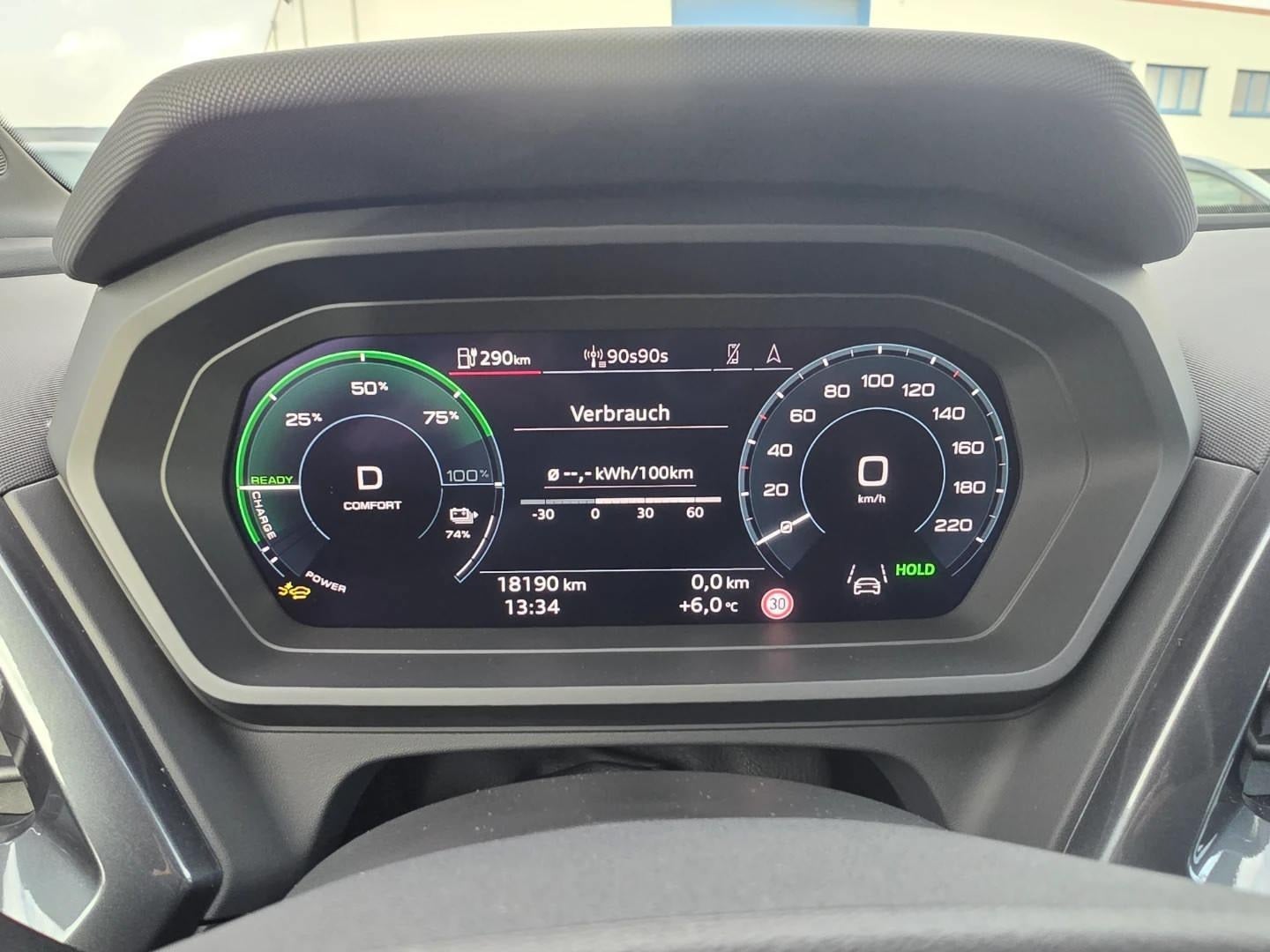 Audi Q4 e-tron S-line quattro