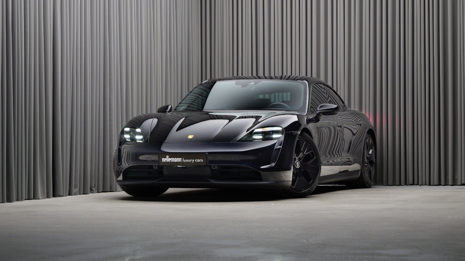 Porsche Taycan 