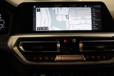 BMW 330e Touring Sport Line aut.